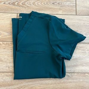 Caribbean blue Mandala one pocket scrub top